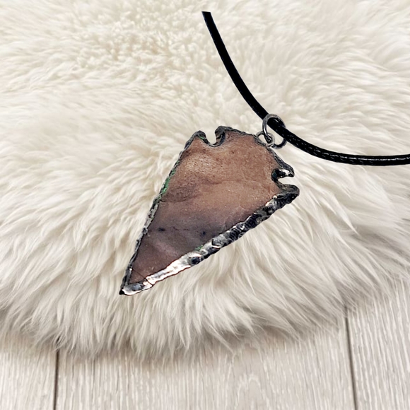 .Natural Stone Arrowhead Pendant with Black Cord Necklace - Picture 5 of 7